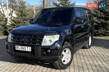 Позашляховик / Кросовер Mitsubishi Pajero 2007 в Львові