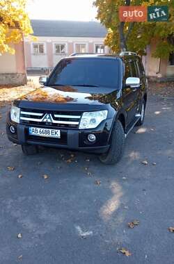 Внедорожник / Кроссовер Mitsubishi Pajero 2008 в Гайсине