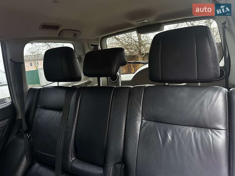 Внедорожник / Кроссовер Mitsubishi Pajero 2007 в Конотопе