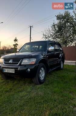 Внедорожник / Кроссовер Mitsubishi Pajero 2006 в Гадяче