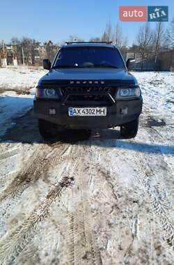 Позашляховик / Кросовер Mitsubishi Pajero 2001 в 