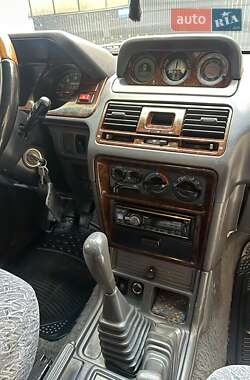 Внедорожник / Кроссовер Mitsubishi Pajero 1997 в 