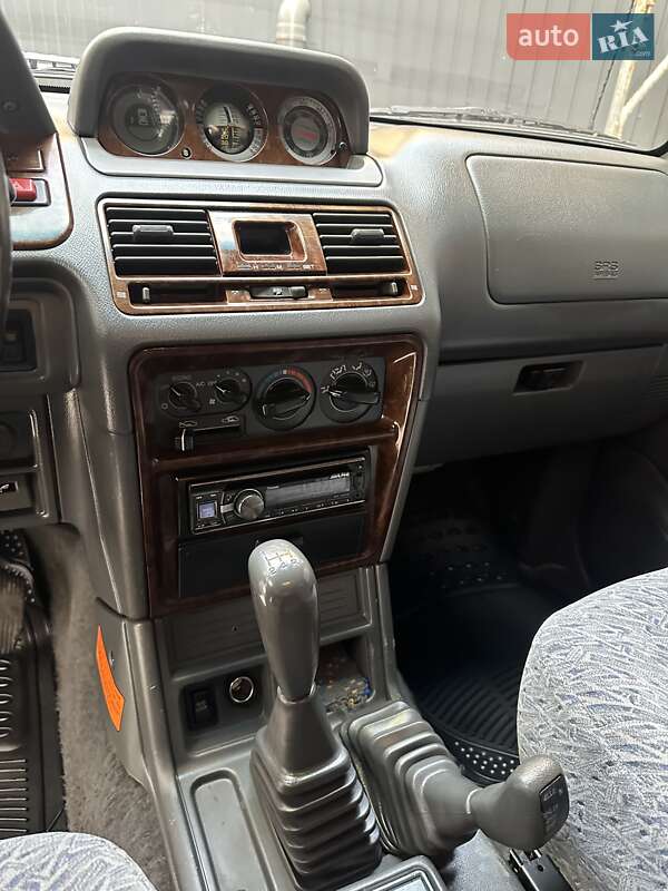 Внедорожник / Кроссовер Mitsubishi Pajero 1997 в Черновцах фото 11 Внедорожник / Кроссовер Mitsubishi Pajero 1997 в Черновцах