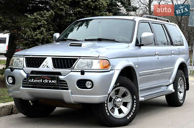 Внедорожник / Кроссовер Mitsubishi Pajero 2008 в Николаеве