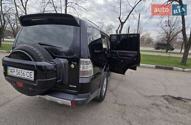 Внедорожник / Кроссовер Mitsubishi Pajero 2007 в 