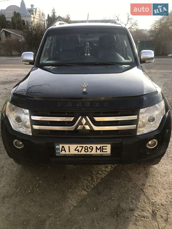 Mitsubishi Pajero 2007