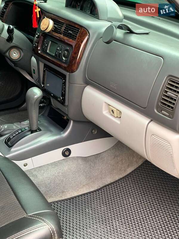 Внедорожник / Кроссовер Mitsubishi Pajero 2003 в Ивано-Франковске