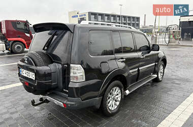 Внедорожник / Кроссовер Mitsubishi Pajero 2007 в 