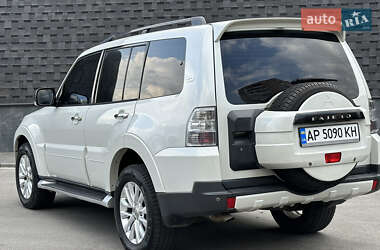 Позашляховик / Кросовер Mitsubishi Pajero 2008 в 