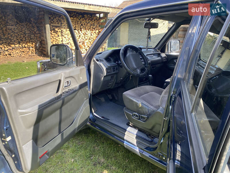 Внедорожник / Кроссовер Mitsubishi Pajero 1997 в Чернигове