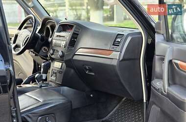 Позашляховик / Кросовер Mitsubishi Pajero 2007 в 