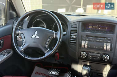 Внедорожник / Кроссовер Mitsubishi Pajero 2008 в 