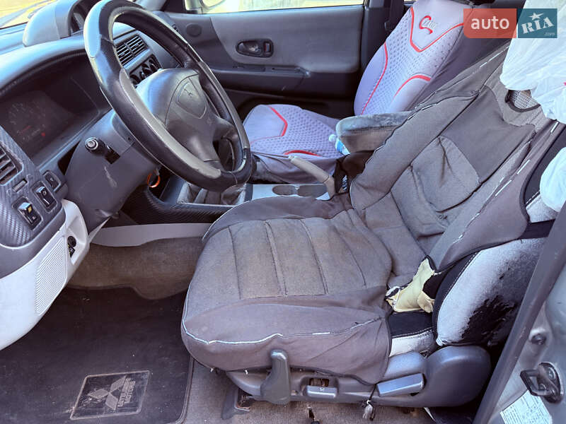 Внедорожник / Кроссовер Mitsubishi Pajero 2000 в Одессе