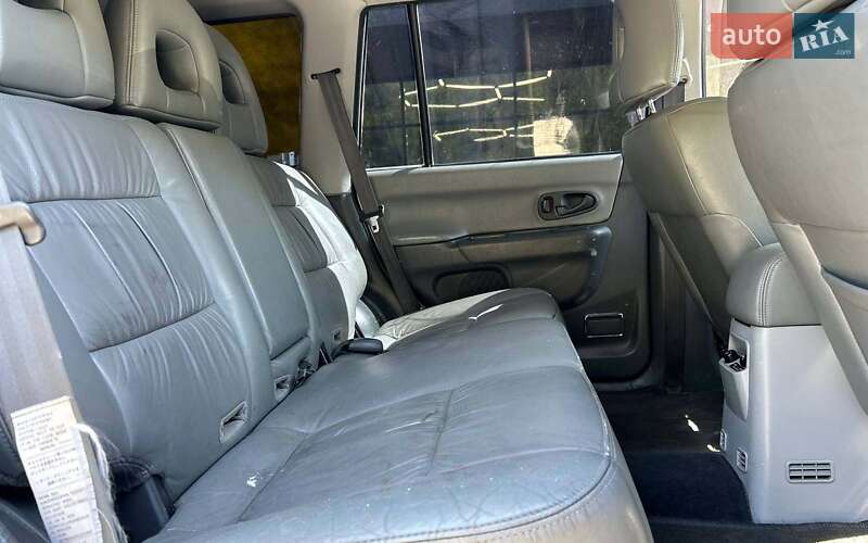 Позашляховик / Кросовер Mitsubishi Pajero 2003 в Чернівцях