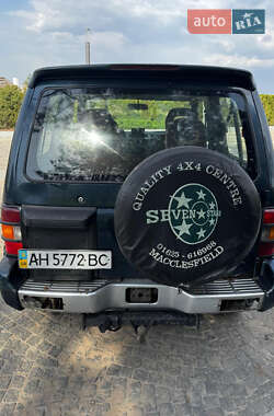Внедорожник / Кроссовер Mitsubishi Pajero 1996 в 