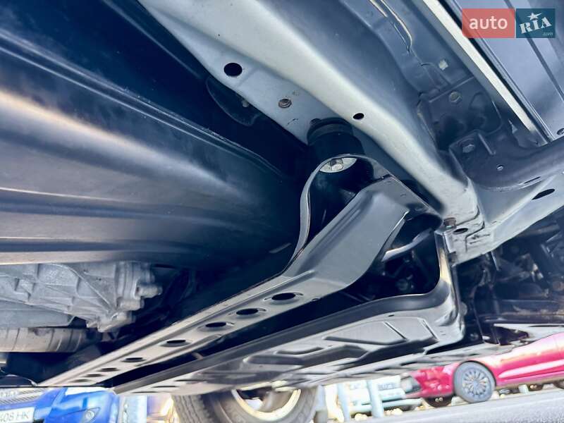 Позашляховик / Кросовер Mitsubishi Pajero 2008 в Дніпрі