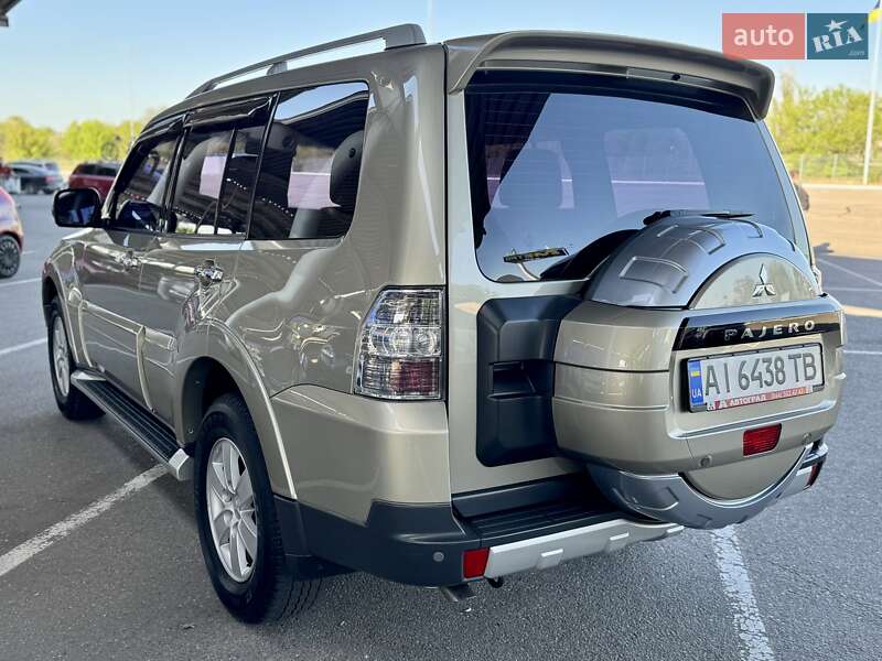 Позашляховик / Кросовер Mitsubishi Pajero 2008 в Дніпрі