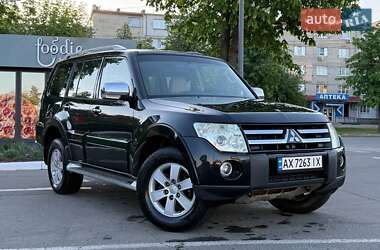 Позашляховик / Кросовер Mitsubishi Pajero 2007 в Харкові