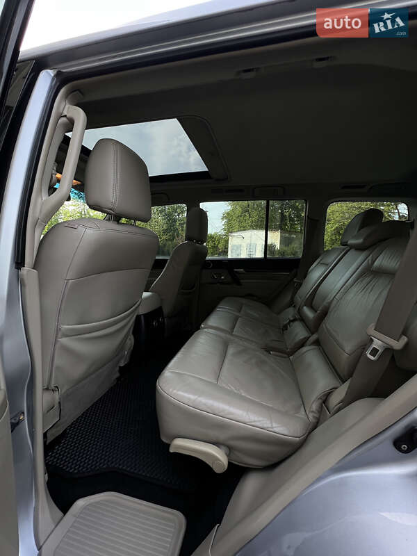 Внедорожник / Кроссовер Mitsubishi Pajero 2008 в Вольногорске