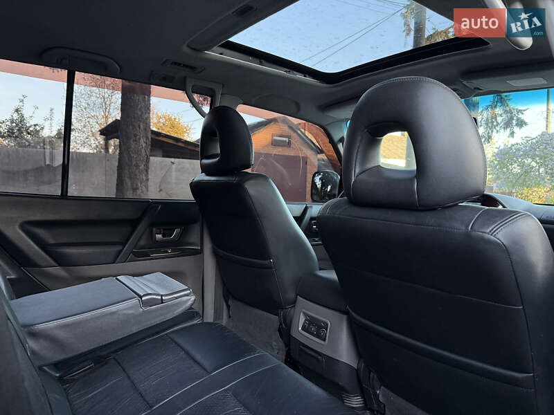 Внедорожник / Кроссовер Mitsubishi Pajero 2004 в Виннице