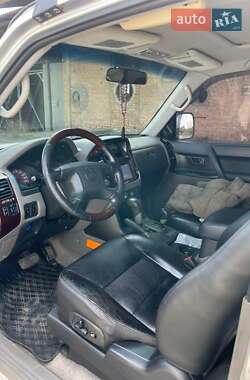 Позашляховик / Кросовер Mitsubishi Pajero 2002 в 