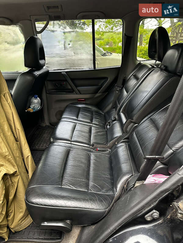 Внедорожник / Кроссовер Mitsubishi Pajero 2000 в Украинке
