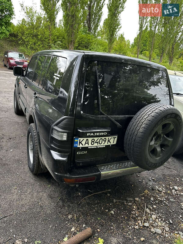 Внедорожник / Кроссовер Mitsubishi Pajero 2000 в Украинке