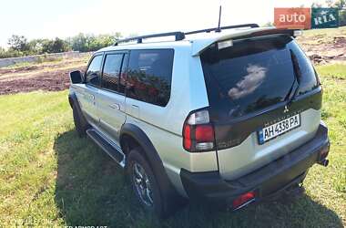 Внедорожник / Кроссовер Mitsubishi Pajero 2007 в 