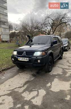 Внедорожник / Кроссовер Mitsubishi Pajero 2005 в 