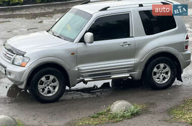 Внедорожник / Кроссовер Mitsubishi Pajero 2000 в Первомайске
