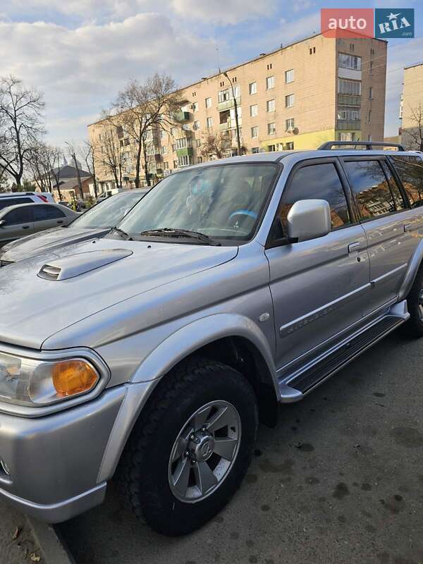 Mitsubishi Pajero 2008
