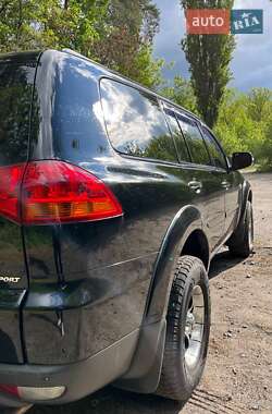 Внедорожник / Кроссовер Mitsubishi Pajero 2013 в 