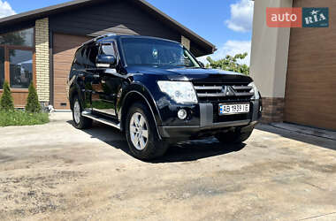 Позашляховик / Кросовер Mitsubishi Pajero 2008 в 