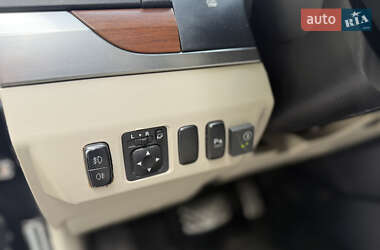 Позашляховик / Кросовер Mitsubishi Pajero 2007 в 