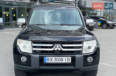 Внедорожник / Кроссовер Mitsubishi Pajero 2007 в 