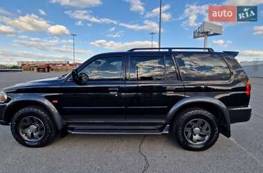 Позашляховик / Кросовер Mitsubishi Pajero 2004 в Харкові