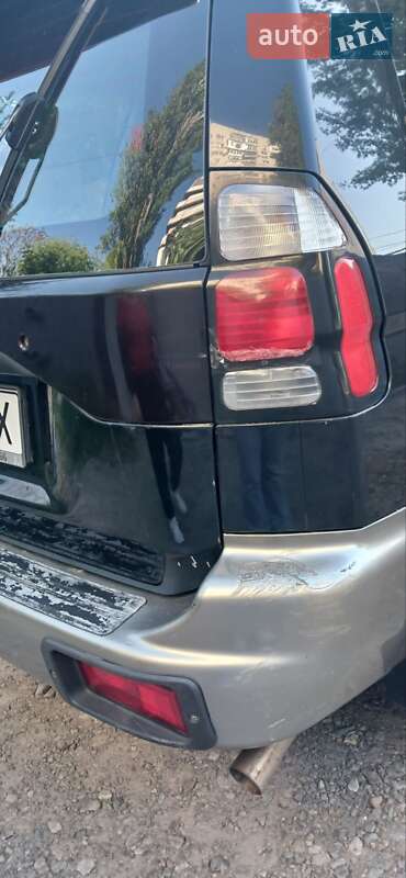 Внедорожник / Кроссовер Mitsubishi Pajero 2004 в Одессе