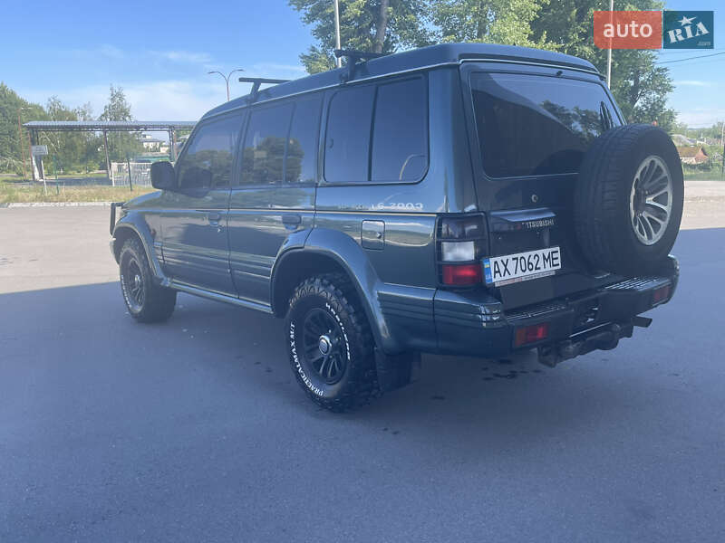 Внедорожник / Кроссовер Mitsubishi Pajero 1993 в Кременчуге