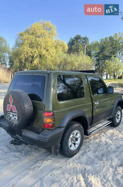 Внедорожник / Кроссовер Mitsubishi Pajero 1995 в Звягеле