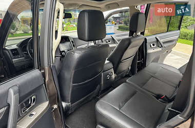 Внедорожник / Кроссовер Mitsubishi Pajero 2019 в 