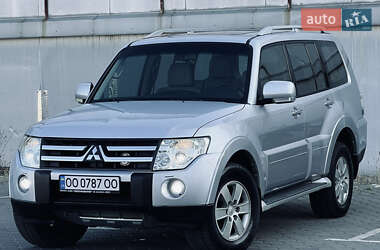 Внедорожник / Кроссовер Mitsubishi Pajero 2007 в Одессе