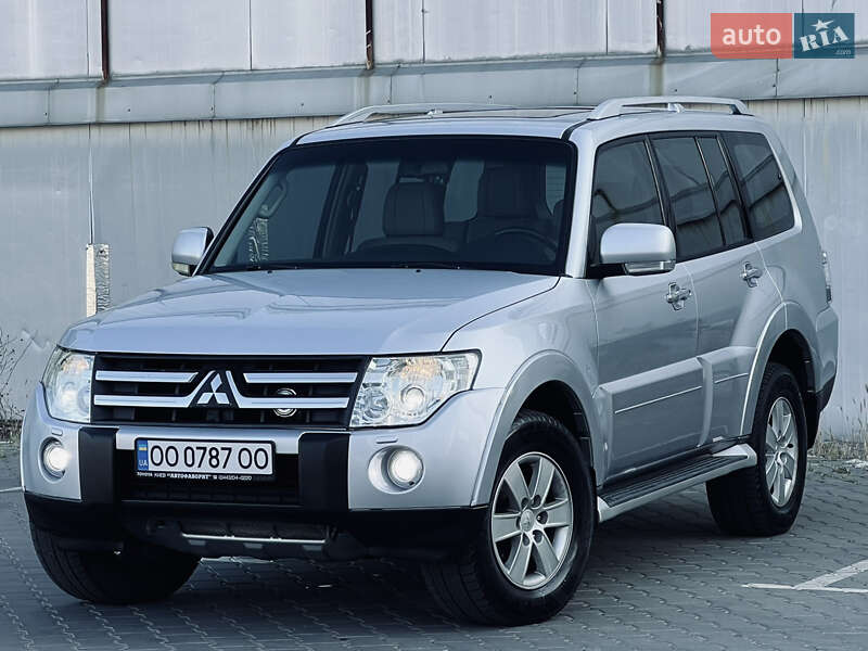 Внедорожник / Кроссовер Mitsubishi Pajero 2007 в Одессе