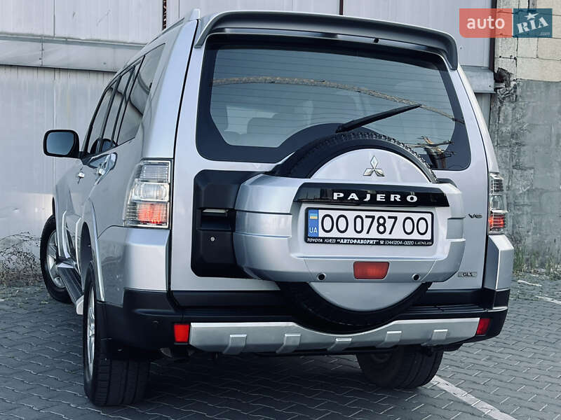Внедорожник / Кроссовер Mitsubishi Pajero 2007 в Одессе