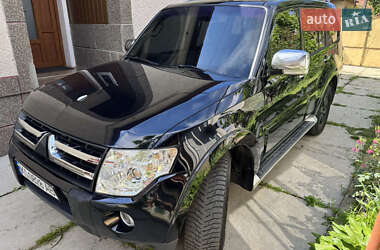Внедорожник / Кроссовер Mitsubishi Pajero 2007 в Виноградове