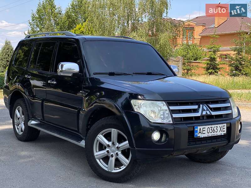 Mitsubishi Pajero 2007