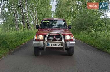 Позашляховик / Кросовер Mitsubishi Pajero 1993 в Чернігові