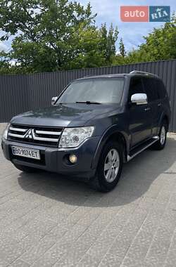 Внедорожник / Кроссовер Mitsubishi Pajero 2007 в Тернополе