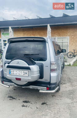 Внедорожник / Кроссовер Mitsubishi Pajero 2008 в 