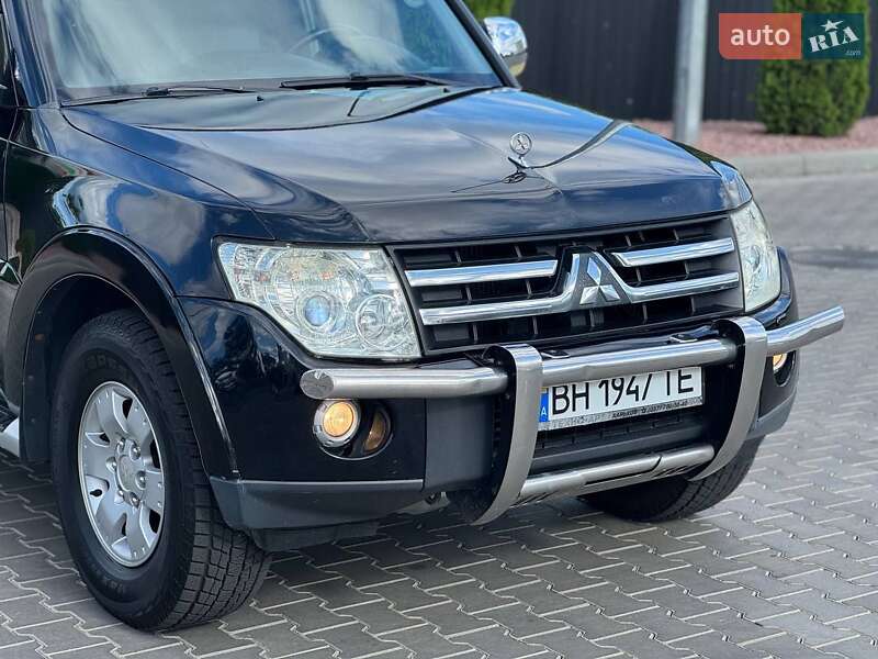 Позашляховик / Кросовер Mitsubishi Pajero 2007 в Одесі