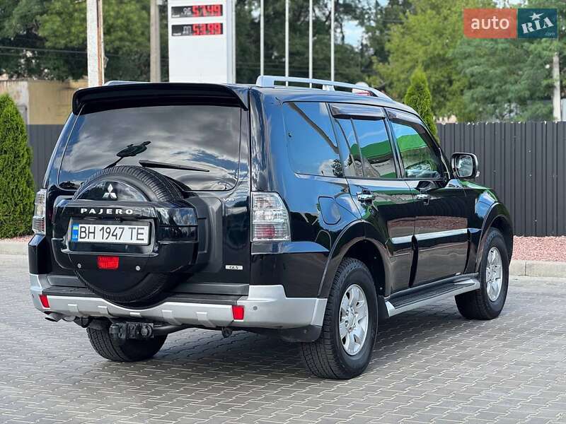 Позашляховик / Кросовер Mitsubishi Pajero 2007 в Одесі